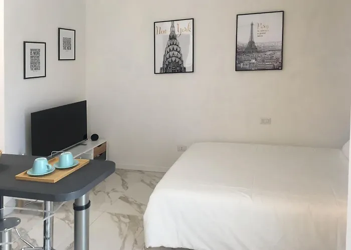 Angy Maison * Verona