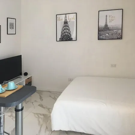 Angy Maison * Vérone